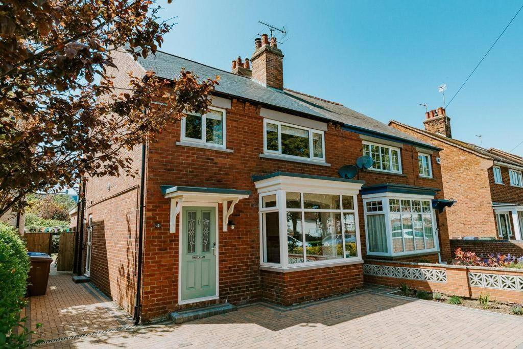 North Beach House - 3 Bedroom Fully Equipped Spacious House Perfect For Family Getaways In Bridlington Extérieur photo